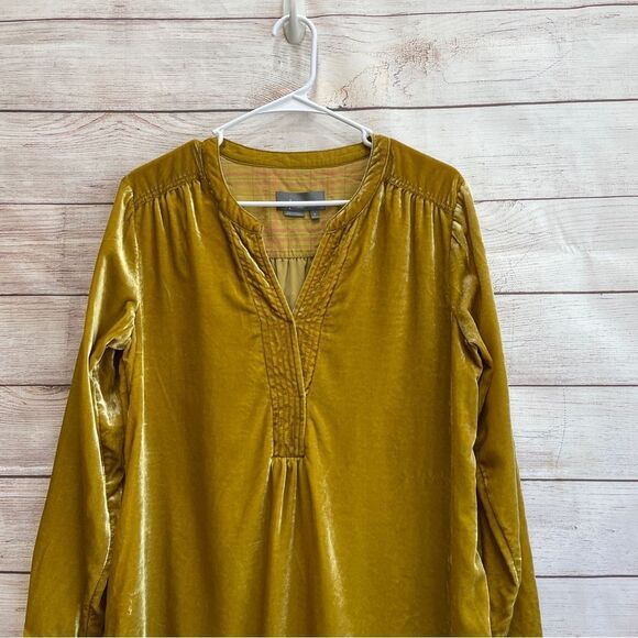 ANTHROPOLOGIE‎ MELODY CRUSHED VELVET DRESS IN GOLD - Picture 3 of 8
